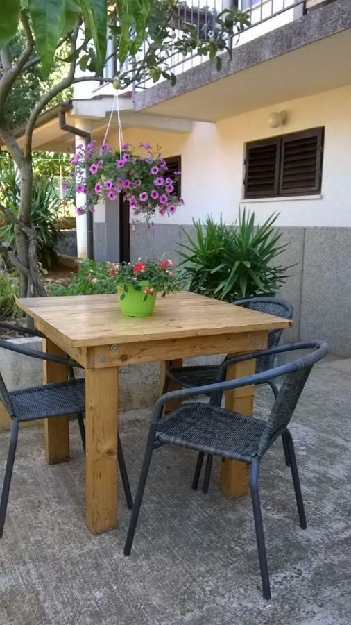 Apartment Anny Pula Exterior foto